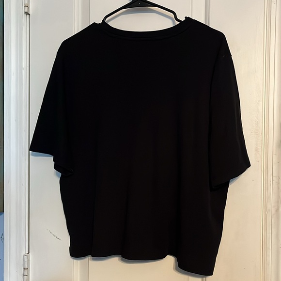 a new day size XLarge black t-shirt with front pocket. LIKE NEW - Picture 3 of 3